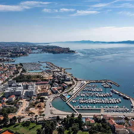 Luxury Residences By Belmont Realty Appartamento