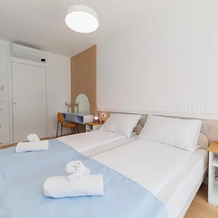 Luxury Residences By Belmont Realty Daire