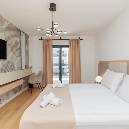 Luxury Residences By Belmont Realty *